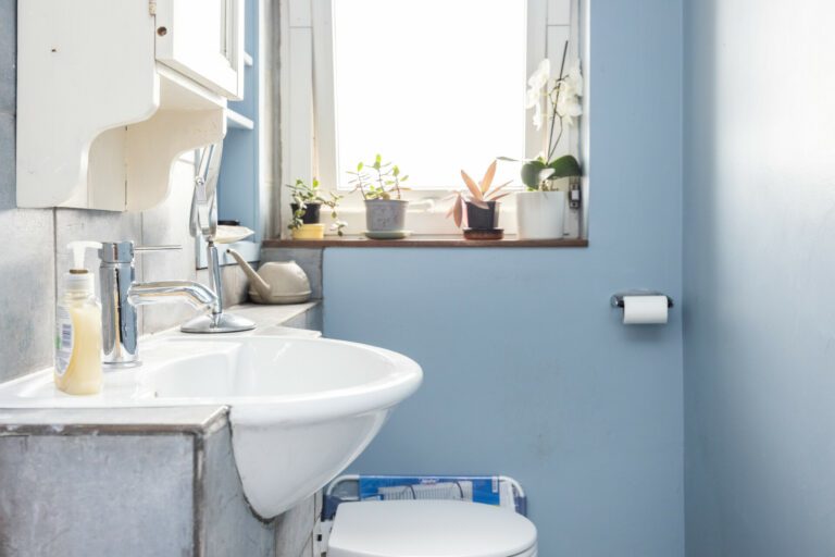 28 Kemp House_02 copy