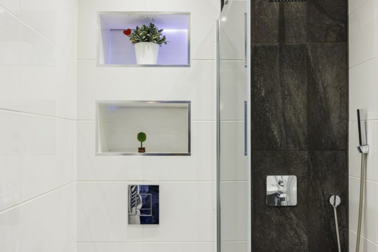 Flat-7-4-Cambridge-Court-003