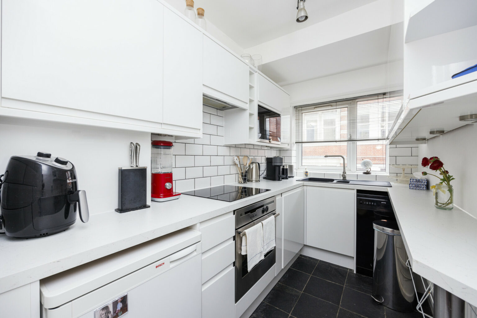 Flat-7-4-Cambridge-Court-028