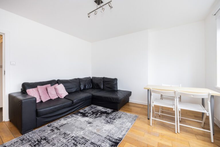 62 Sheringham House_09 copy