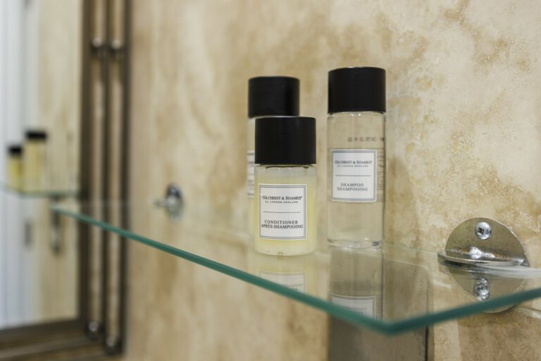 Flat-7-Peabody-Buildings-017